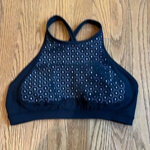 LULULEMON HIGH NECK PERFORATED DESIGN CROSSBACK BRA SIZE 8